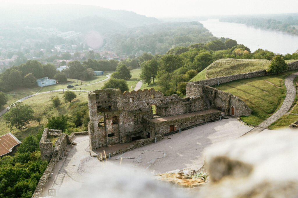 Pohľad na stredný hrad.